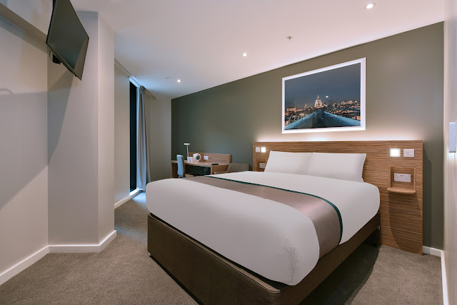 Travelodge London Central Elephant and Castle Open Times