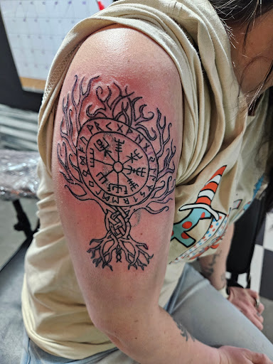 Explore multiple miscarriage tattoo ideas, creative tattoo ideas in Owensboro, available at Shaka Tattoo owensboro ky