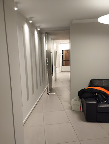 Δημητρίου Γούναρη 85, Γορτυνίας 1, Γλυφάδα 165 61