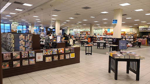 Book Store «Barnes & Noble», reviews and photos, 1150 El Camino Real, San Bruno, CA 94066, USA