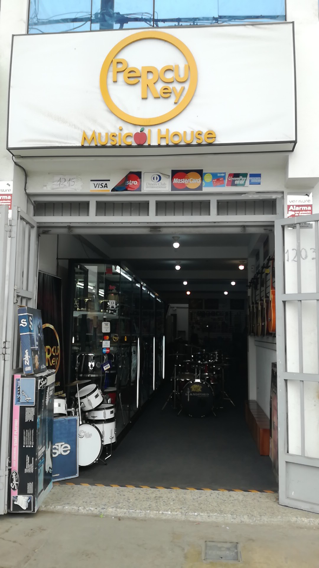 Percurey Musical House