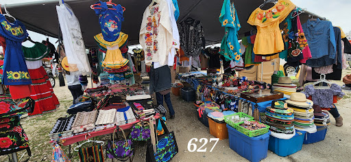 Flea Market «Montana Charlie’s», reviews and photos, 255 S Joliet Rd, Bolingbrook, IL 60440, USA