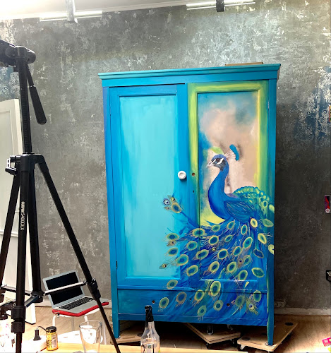 Comentarii opinii despre Vintimage Dekorfal- És Bútorfestő Oktatási Műhely