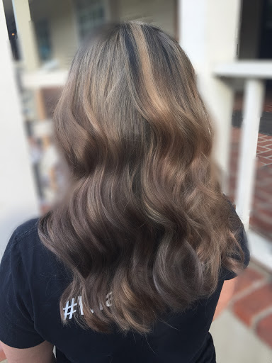 Hair Salon «Studio 3 Eleven Salon and Beauty Bar», reviews and photos, 211 Clover Ln h, Louisville, KY 40207, USA