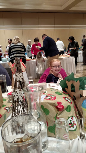 Banquet Hall «Villa Penna Banquet Office Hours: Mon-Sat 10am-6pm», reviews and photos, 43985 Hayes Rd, Sterling Heights, MI 48313, USA