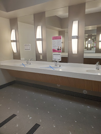 Gym «LA Fitness», reviews and photos, 350 N University Dr, Pembroke Pines, FL 33024, USA