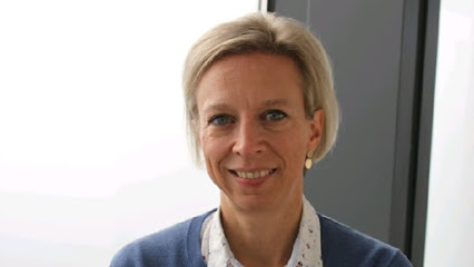 Dr Andrée-Laure HERR