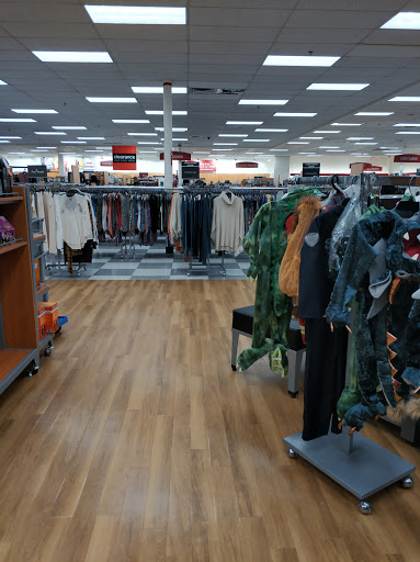 Department Store «T.J. Maxx», reviews and photos, 405 21St Miricle Mile Ext, Vero Beach, FL 32960, USA