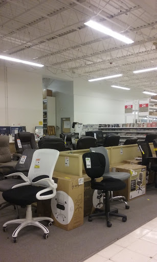 Office Supply Store «Office Depot», reviews and photos, 511 E Roosevelt Rd, Lombard, IL 60148, USA