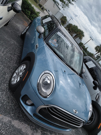 Car Dealer «Ferman MINI of Tampa Bay», reviews and photos, 31320 US-19, Palm Harbor, FL 34684, USA