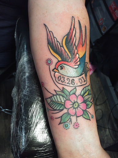 Explore spaceship tattoo ideas, creative tattoo ideas in Springfield, available at To the nines tattoo