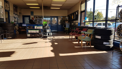 Tire Shop «Jenkins Automotive II», reviews and photos, 1564 Seminole Trail, Charlottesville, VA 22901, USA