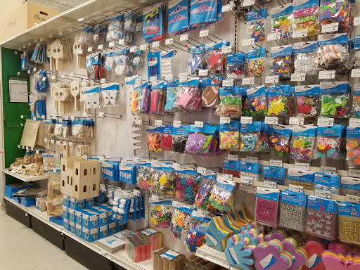 Craft Store «Michaels», reviews and photos, 1455 University Dr, Burlington, NC 27215, USA