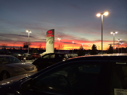 Toyota Dealer «Carlson Toyota», reviews and photos, 12880 Riverdale Dr NW, Coon Rapids, MN 55448, USA