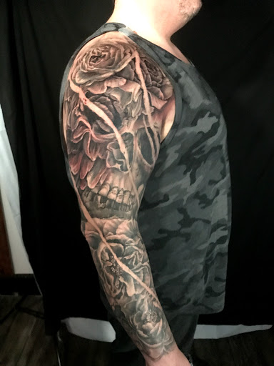 Find best tattoo ideas women for your next unique tattoo in Sunbury at Absinthe Tattoo