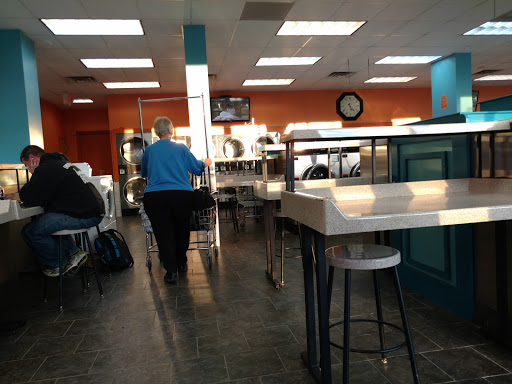 Cleaning Service «Express Wash Laundromat and Dry Cleaning», reviews and photos, 230 Bridge St, North Weymouth, MA 02191, USA