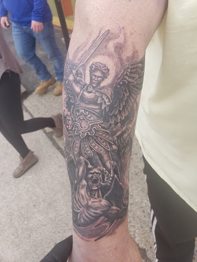 Tattoo Shop «Eternal Tattoos», reviews and photos, 1004 W 14 Mile Rd, Clawson, MI 48017, USA