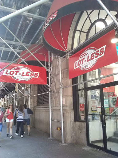 Discount Store «Lot-Less Closeouts», reviews and photos, 95 Fulton St, New York, NY 10038, USA