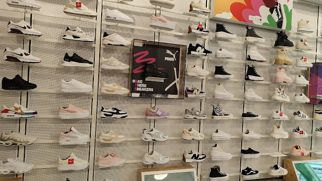 Reviews of Foot Locker in Watford - Shoe store