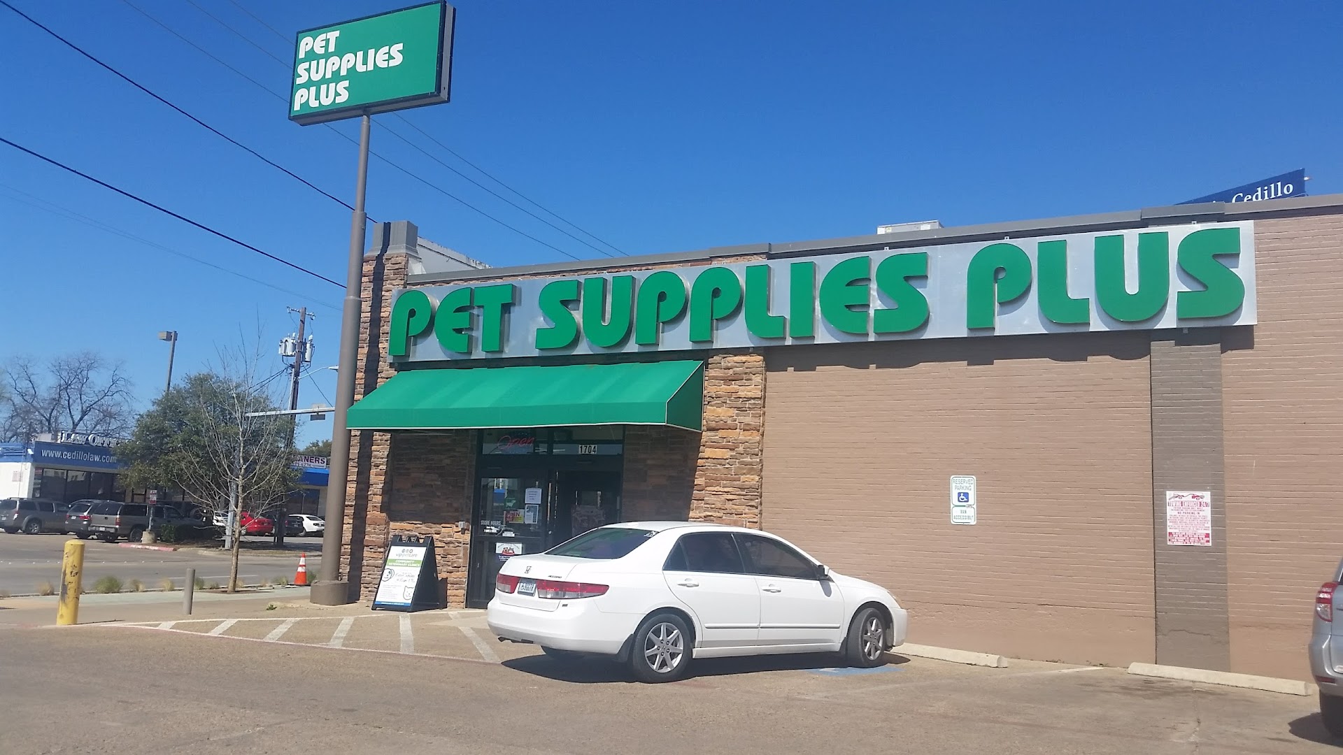 Pet Supplies Plus Dallas - Greenville Ave