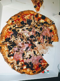 Plats et boissons du Pizzeria Pizza NOSTRA à Vallauris - n°7
