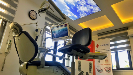 Diş Hekimi Halil Tellioğlu