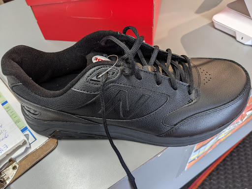 Shoe Store «Wide Shoes Only», reviews and photos, 203 Airport Way, Renton, WA 98057, USA