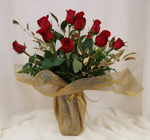 Florist «Foti Flowers At Yuess Gardens», reviews and photos, 406 3rd St, Newburgh, NY 12550, USA