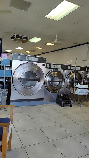 Laundromat «C & K Coin Laundry», reviews and photos, 1418 W 49th St, Hialeah, FL 33012, USA