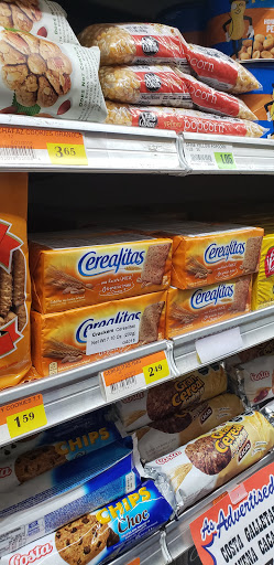 Grocery Store «Bay Supermarket», reviews and photos, 907 Normandy Dr, Miami Beach, FL 33141, USA