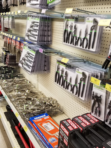 Hardware Store «Harbor Freight Tools», reviews and photos, 1102 W Arbrook Blvd # 104, Arlington, TX 76015, USA