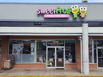 sweetFrog Premium Frozen Yogurt