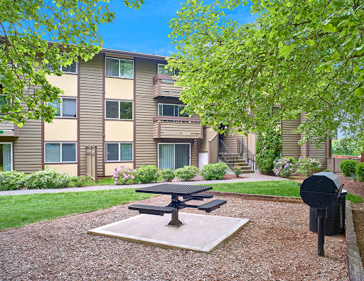 Heritage Grove Apartments