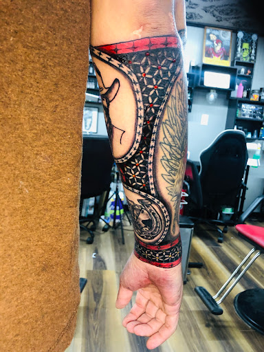 Explore small hawaiian tattoo ideas, creative tattoo ideas in Wasilla, available at Doulos Tattoo, The Tattoo Shop