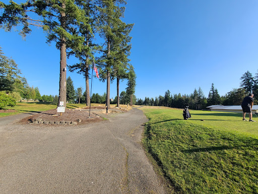 Golf Course «Lake Wilderness Golf Course», reviews and photos, 25400 Witte Rd SE, Maple Valley, WA 98038, USA