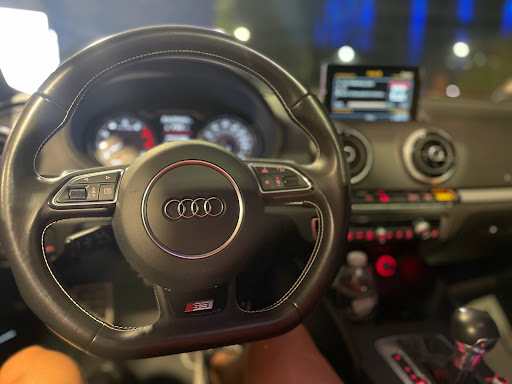 Used Car Dealer «Newton Automotive Services», reviews and photos, 249 Centre St, Newton, MA 02458, USA