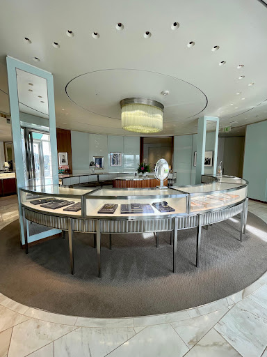 Jewelry Store «Tiffany & Co.», reviews and photos, 28699 Chagrin Blvd, Woodmere, OH 44122, USA
