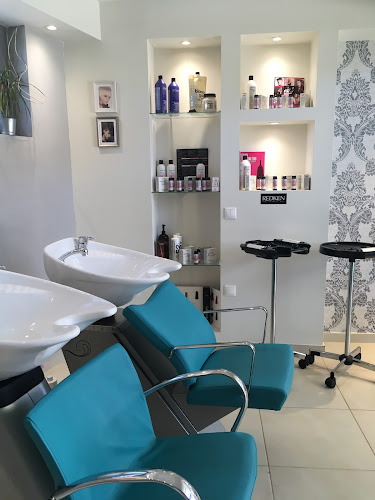 Λεωφ. Πόρτο Ράφτη 13, Μαρκόπουλο Μεσογαίας 190 03