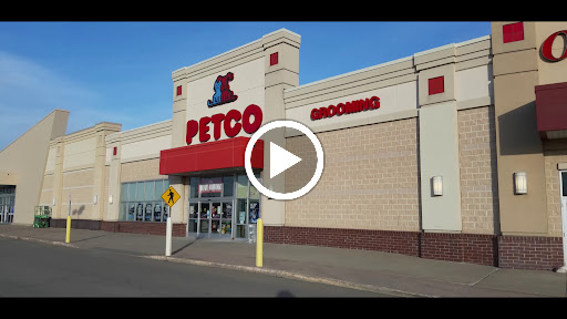 Pet Supply Store «Petco Animal Supplies», reviews and photos, 4401 Transit Rd #600, Williamsville, NY 14221, USA