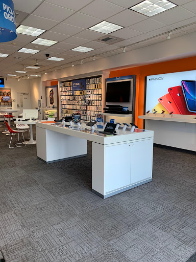 Cell Phone Store «AT&T», reviews and photos, 3225 Alderwood Mall Blvd, Lynnwood, WA 98036, USA