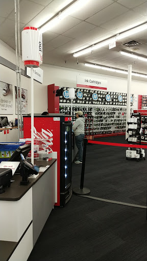 Office Supply Store «Staples», reviews and photos, 135 Bloomfield Ave, Bloomfield, NJ 07003, USA