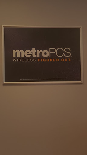 Cell Phone Store «MetroPCS», reviews and photos, 3726 Rochester Rd, Troy, MI 48083, USA