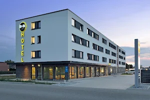 B&B Hotel Wolfsburg-Weyhausen image