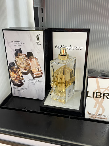 Hair Salon «Ulta Beauty», reviews and photos, 2915 Harrison Ave NW #255, Olympia, WA 98502, USA