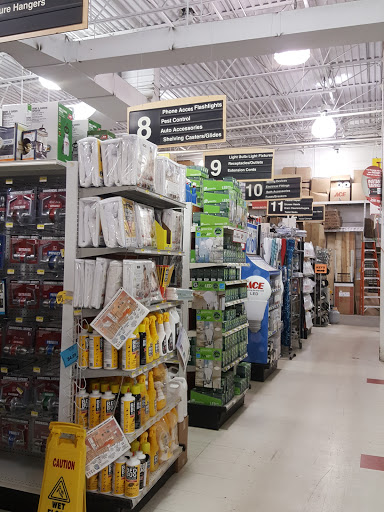 Hardware Store «Elston Ace Hardware #3120», reviews and photos, 5422 S Lake Park Ave, Chicago, IL 60615, USA