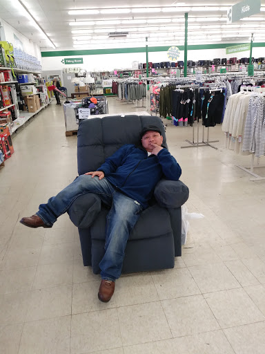 Discount Store «Bargain Hunt», reviews and photos, 924 N Mulberry St #110, Elizabethtown, KY 42701, USA