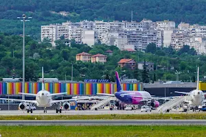 Летище Варна image