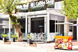 White Wolf Coffée Shop image