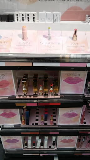 Cosmetics Store «SEPHORA», reviews and photos, 14006 Riverside Dr, Sherman Oaks, CA 91423, USA