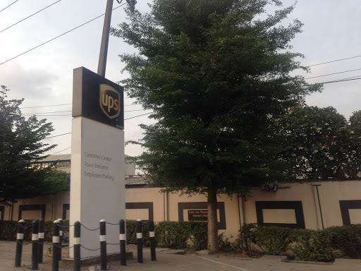 United Parcel Service, Industrial Estate, Plot 16 Apapa Oworonshoki Expy, Gbagada, Lagos, Nigeria, Post Office, state Lagos